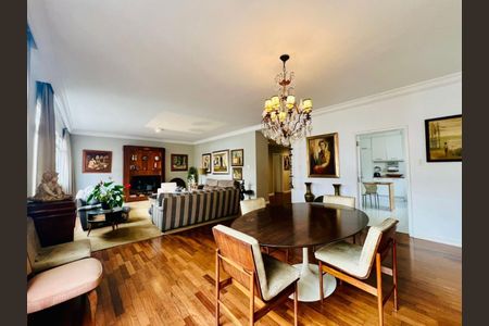Apartamento à venda com 3 quartos, 180m² em Jardim Paulista, São Paulo