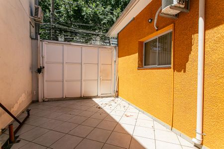 Casa à venda com 206m², 4 quartos e 2 vagasGaragem