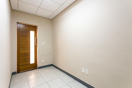 Casa à venda com 206m², 4 quartos e 2 vagasSala 1