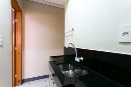 Casa à venda com 206m², 4 quartos e 2 vagasLavabo