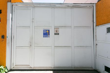 Casa à venda com 206m², 4 quartos e 2 vagasplaca UXFZ-142