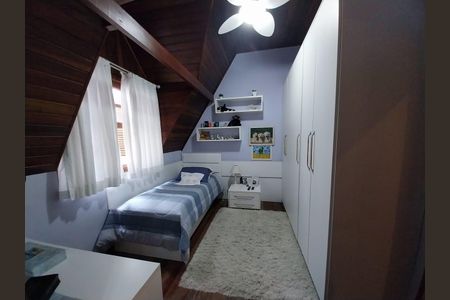 Casa à venda com 4 quartos, 429m² em Jardim Leonor, São Paulo