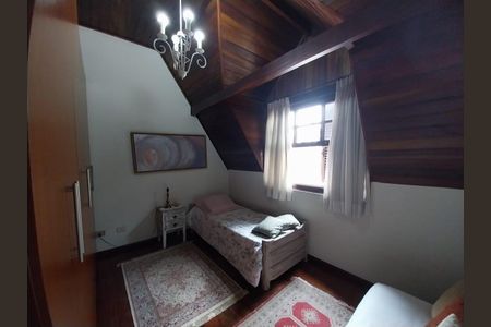 Casa à venda com 4 quartos, 429m² em Jardim Leonor, São Paulo