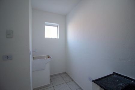 Casa para alugar com 25m², 1 quarto e sem vagaÁrea de Serviço