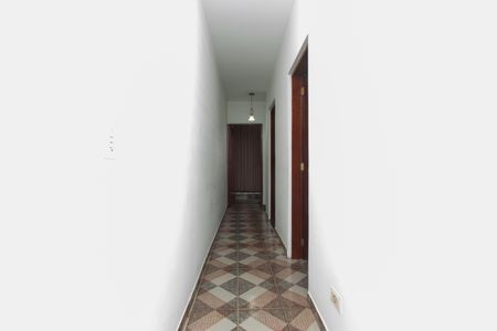 Casa para alugar com 499m², 3 quartos e 4 vagasCorredor 