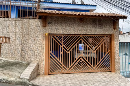 Casa para alugar com 499m², 3 quartos e 4 vagasFachada 