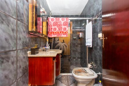 Casa para alugar com 499m², 3 quartos e 4 vagasBanheiro 2