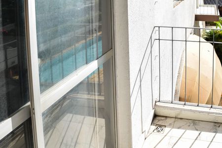 Sala Varanda de apartamento à venda com 2 quartos, 57m² em Vila Carrão, São Paulo