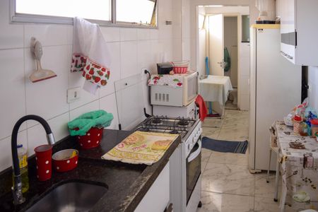 Apartamento à venda com 57m², 2 quartos e 1 vaga Apartamento à venda com 57m², 2 quartos e 1 vagaCozinha e Área de Serviço