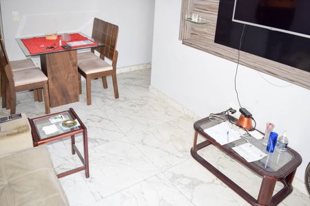 Sala de apartamento à venda com 2 quartos, 57m² em Vila Carrão, São Paulo