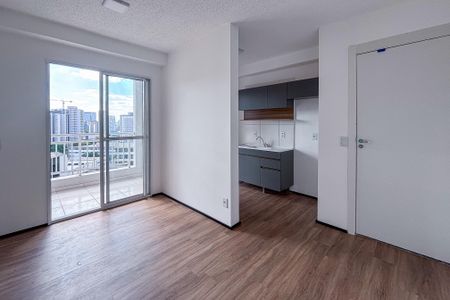 Apartamento para alugar com 42m², 2 quartos e sem vaga