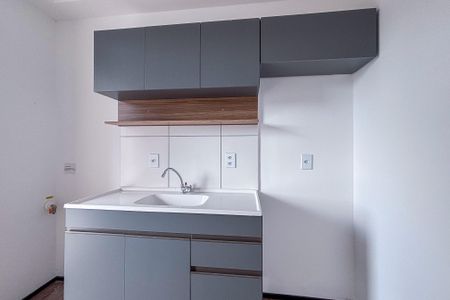 Apartamento para alugar com 42m², 2 quartos e sem vaga