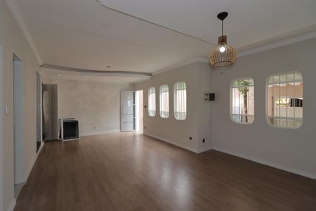Sala de casa à venda com 3 quartos, 125m² em Vila Guarani, Santo André