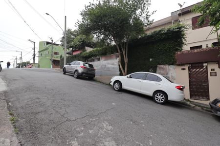 Casa à venda com 108m², 3 quartos e 2 vagasFachada