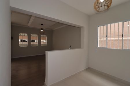 Casa à venda com 108m², 3 quartos e 2 vagasCozinha