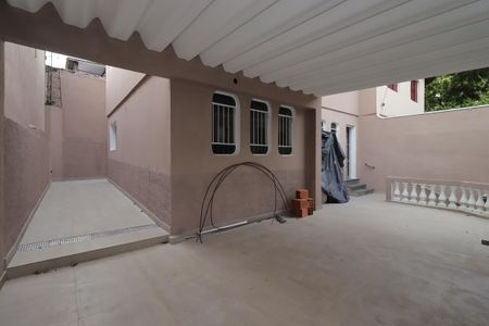Casa à venda com 108m², 3 quartos e 2 vagasGaragem