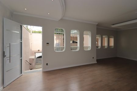 Sala de casa à venda com 3 quartos, 125m² em Vila Guarani, Santo André