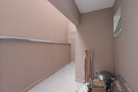 Casa à venda com 108m², 3 quartos e 2 vagasÁrea de Serviço