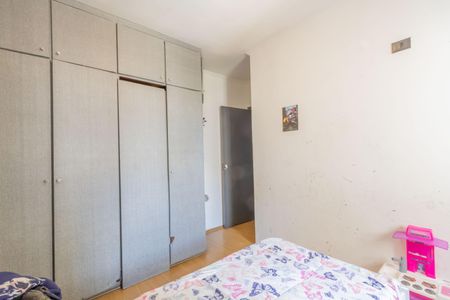 Apartamento à venda com 140m², 3 quartos e 1 vaga Apartamento à venda com 140m², 3 quartos e 1 vagaQuarto 2