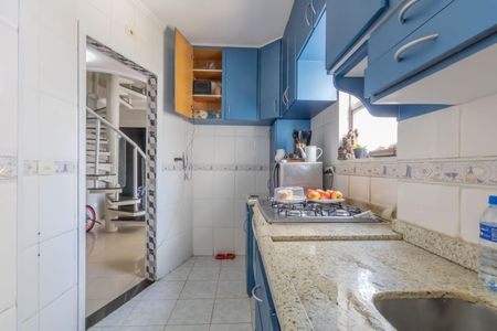 Apartamento à venda com 140m², 3 quartos e 1 vaga Apartamento à venda com 140m², 3 quartos e 1 vagaCozinha