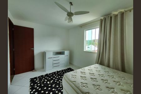 Casa de condomínio à venda com 320m², 4 quartos e 1 vagaSuíte 3