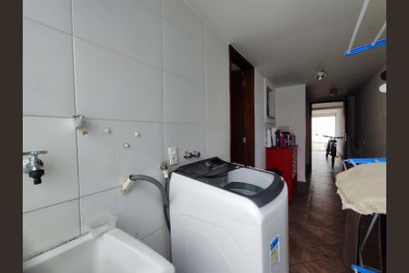 Casa de condomínio à venda com 320m², 4 quartos e 1 vagaÁrea de Serviço