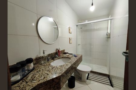 Casa de condomínio à venda com 320m², 4 quartos e 1 vagaBanheiro da Suíte 3