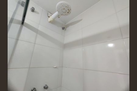 Casa de condomínio à venda com 320m², 4 quartos e 1 vagaBanheiro da Suíte 2