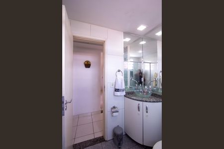 Apartamento para alugar com 56m², 2 quartos e 1 vagaBanheiro