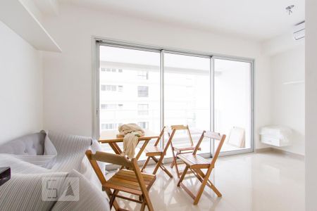 Sala de apartamento à venda com 1 quarto, 36m² em Brooklin Paulista, São Paulo