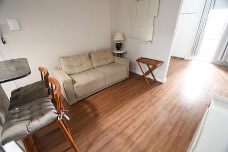 Sala de kitnet/studio à venda com 1 quarto, 44m² em Cambuí, Campinas