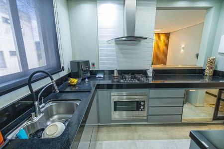 cozinha de apartamento à venda com 2 quartos, 70m² em Castelo, Belo Horizonte