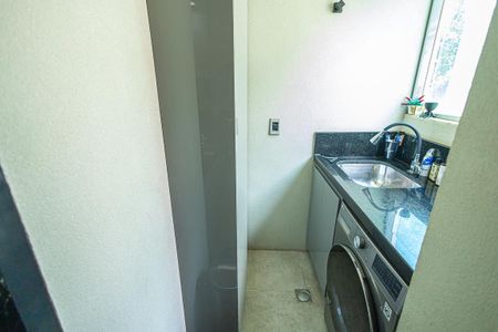 area de serviço de apartamento à venda com 2 quartos, 70m² em Castelo, Belo Horizonte
