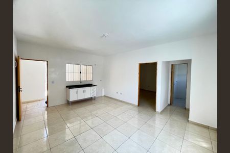 Sala cozinha de kitnet/studio para alugar com 1 quarto, 50m² em Vila Sao Rafael, Guarulhos