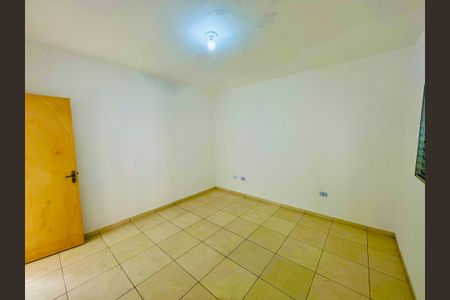 Quarto de kitnet/studio para alugar com 2 quartos, 50m² em Vila Sao Rafael, Guarulhos