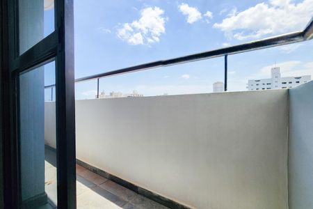 Apartamento para alugar com 116m², 3 quartos e 2 vagasVaranda 