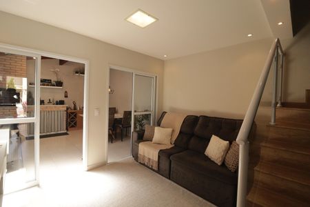 Sala de casa de condomínio à venda com 2 quartos, 80m² em Jardim Colonia, Jundiaí