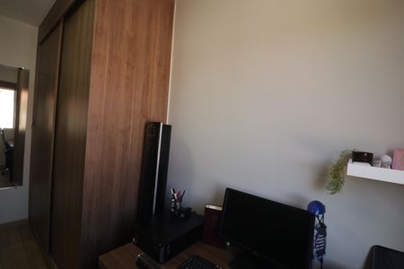 Casa de condomínio à venda com 80m², 2 quartos e sem vagaQuarto