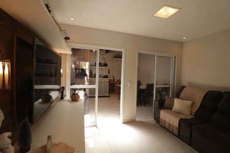 Casa de condomínio à venda com 80m², 2 quartos e sem vagaSala