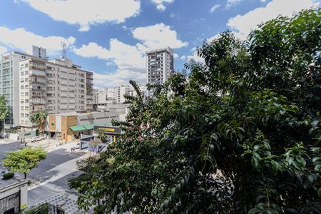 Apartamento para alugar com 217m², 3 quartos e 2 vagasVista
