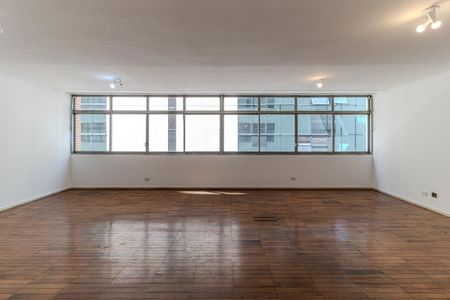 Apartamento para alugar com 217m², 3 quartos e 2 vagasSala
