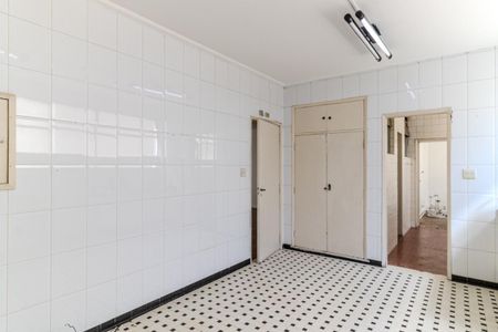 Apartamento para alugar com 217m², 3 quartos e 2 vagasCozinha