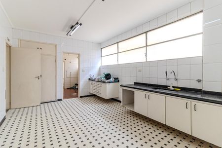Apartamento para alugar com 217m², 3 quartos e 2 vagasCozinha
