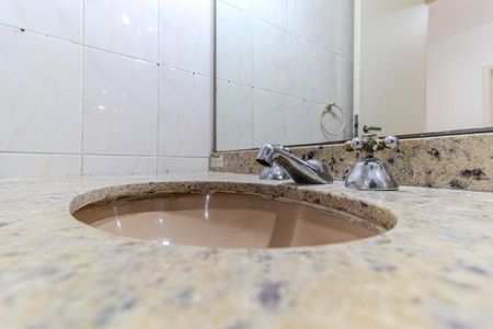 Apartamento para alugar com 217m², 3 quartos e 2 vagasBanheiro Social