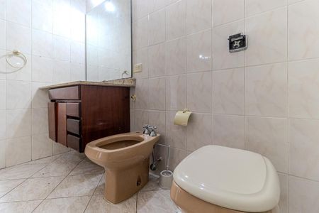 Apartamento para alugar com 217m², 3 quartos e 2 vagasBanheiro Social