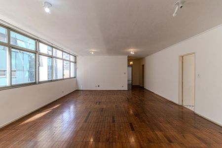 Apartamento para alugar com 217m², 3 quartos e 2 vagasSala