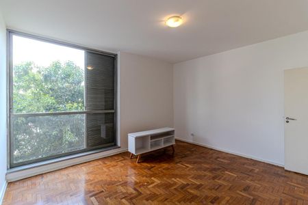 Apartamento para alugar com 217m², 3 quartos e 2 vagasQuarto 2