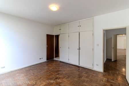 Apartamento para alugar com 217m², 3 quartos e 2 vagasSuíte