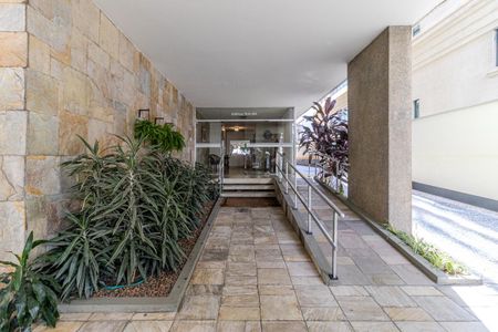 Apartamento para alugar com 217m², 3 quartos e 2 vagasEntrada Acessível