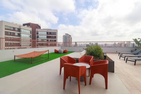 Studio para alugar com 26m², 0 quarto e sem vaga Studio para alugar com 26m², 0 quarto e sem vagaRooftop